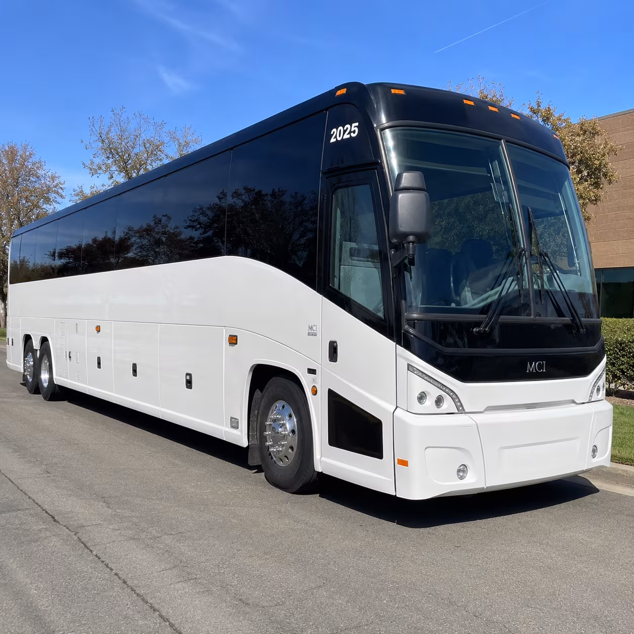 charter bus rentals to cardinals games and west valley arena events