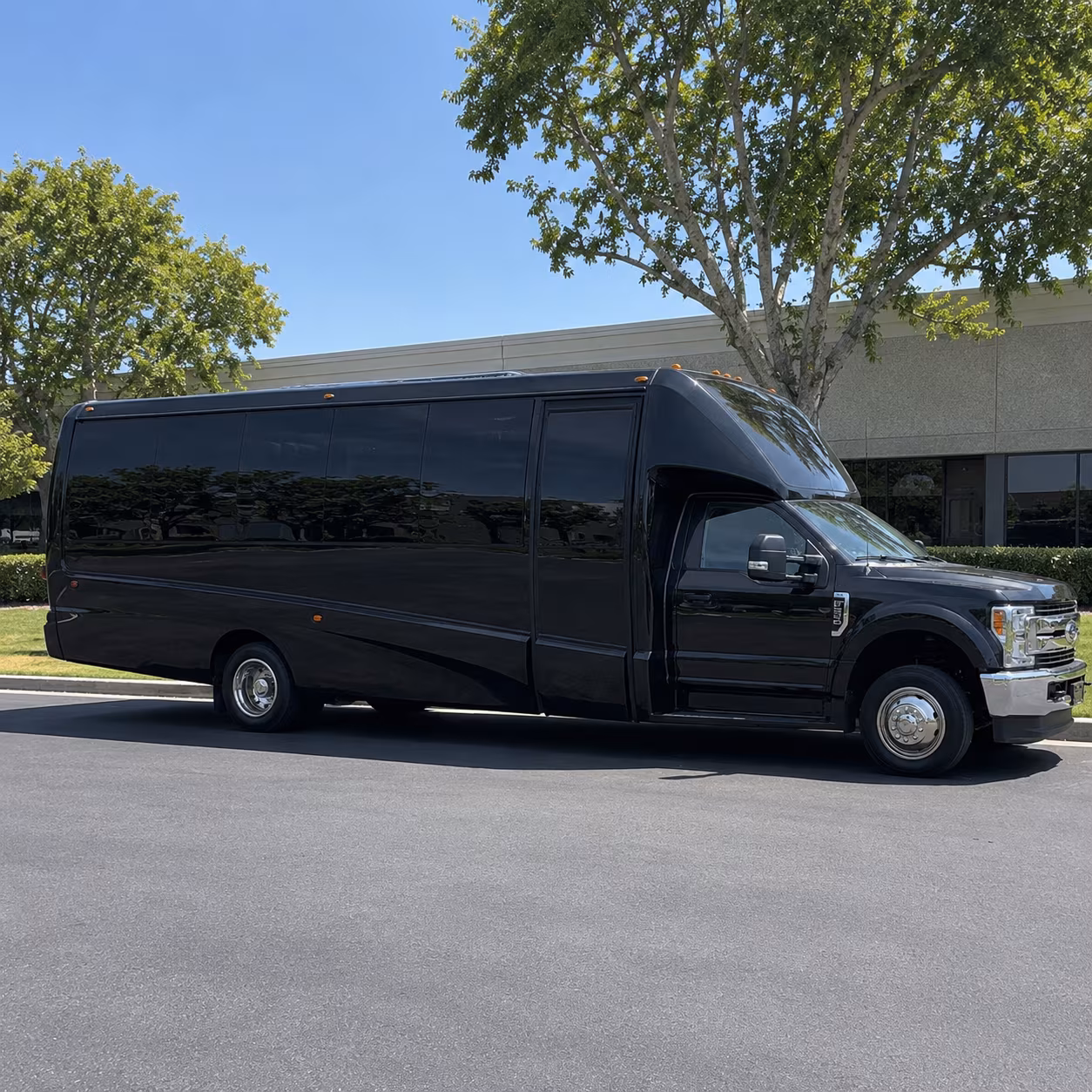 party buses for avondale concerts the night starts before you arrive